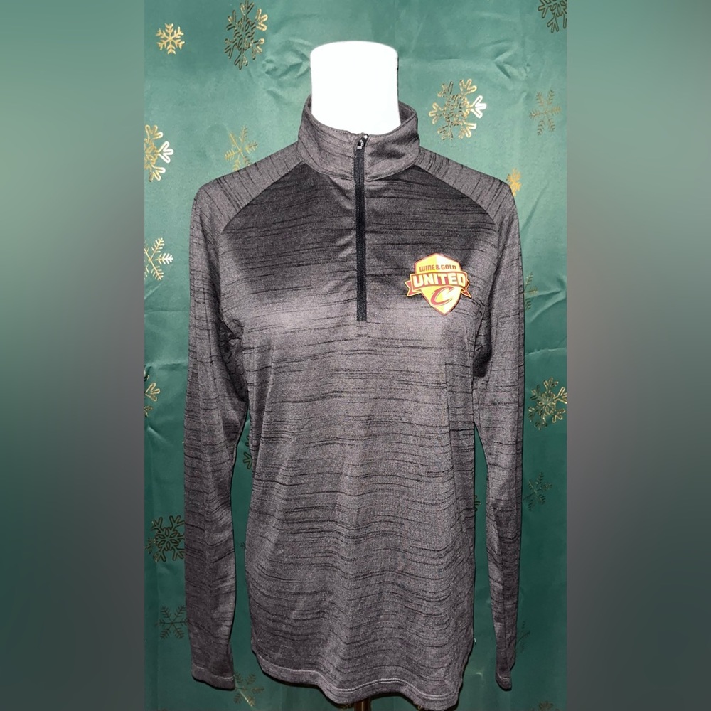 Women’s Cleveland Cavaliers Long Sleeve Shirt XS NWT